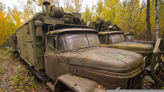 Illustration for article titled Excellent pictures of abandoned Russian military vehicles found in the woods